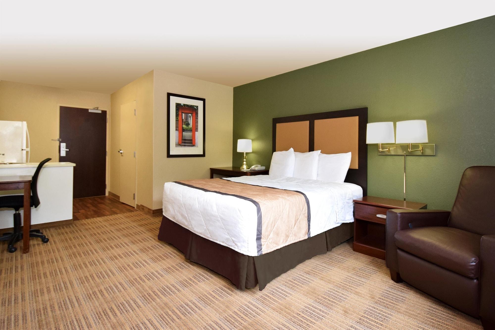เอ็กซ์เทนด์ สเตย์ อเมริกา พอร์ตแลนด์ เกรแชม Hotel ภายนอก รูปภาพ