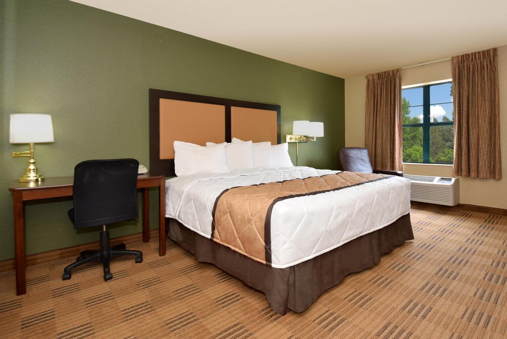 เอ็กซ์เทนด์ สเตย์ อเมริกา พอร์ตแลนด์ เกรแชม Hotel ภายนอก รูปภาพ