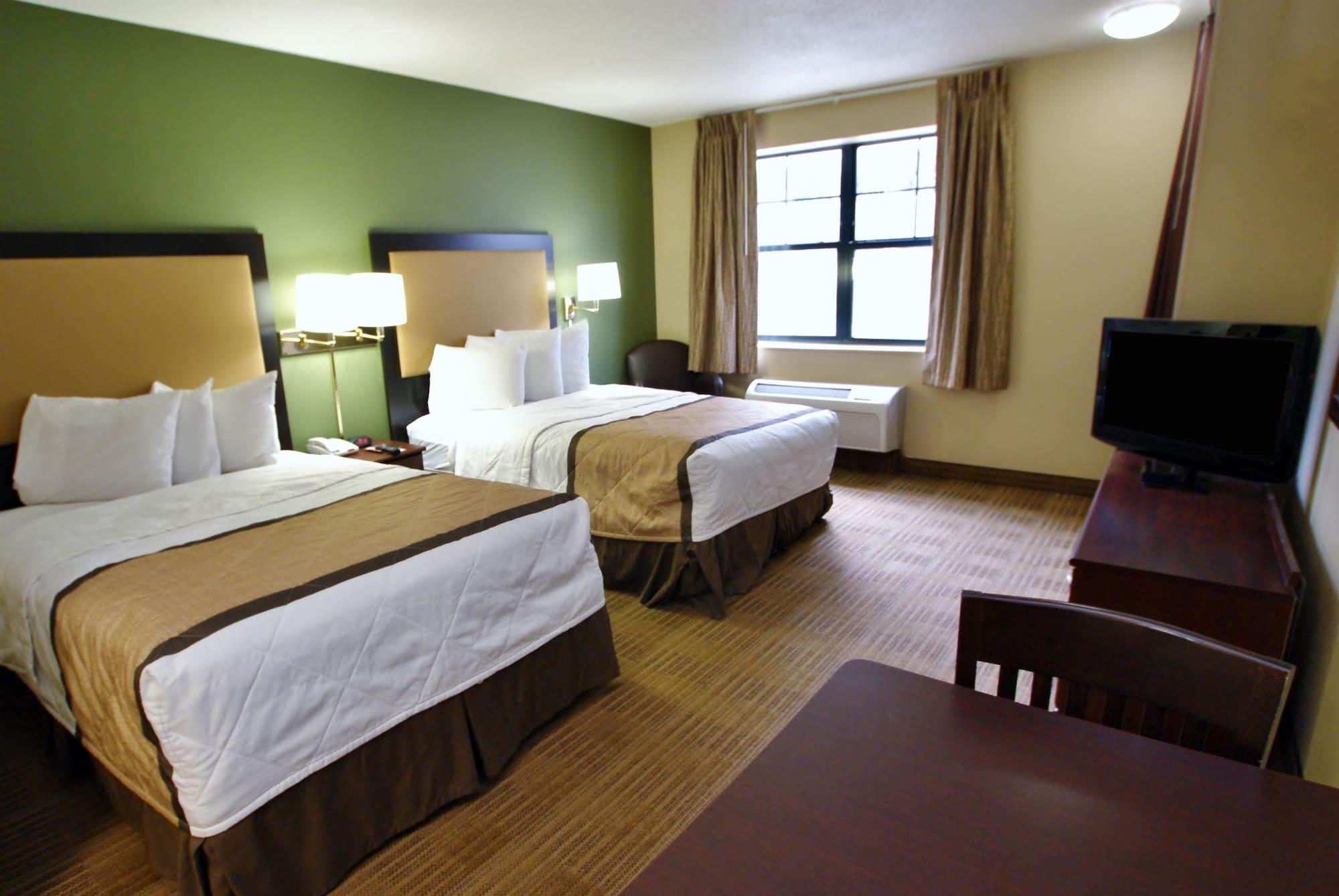 เอ็กซ์เทนด์ สเตย์ อเมริกา พอร์ตแลนด์ เกรแชม Hotel ภายนอก รูปภาพ