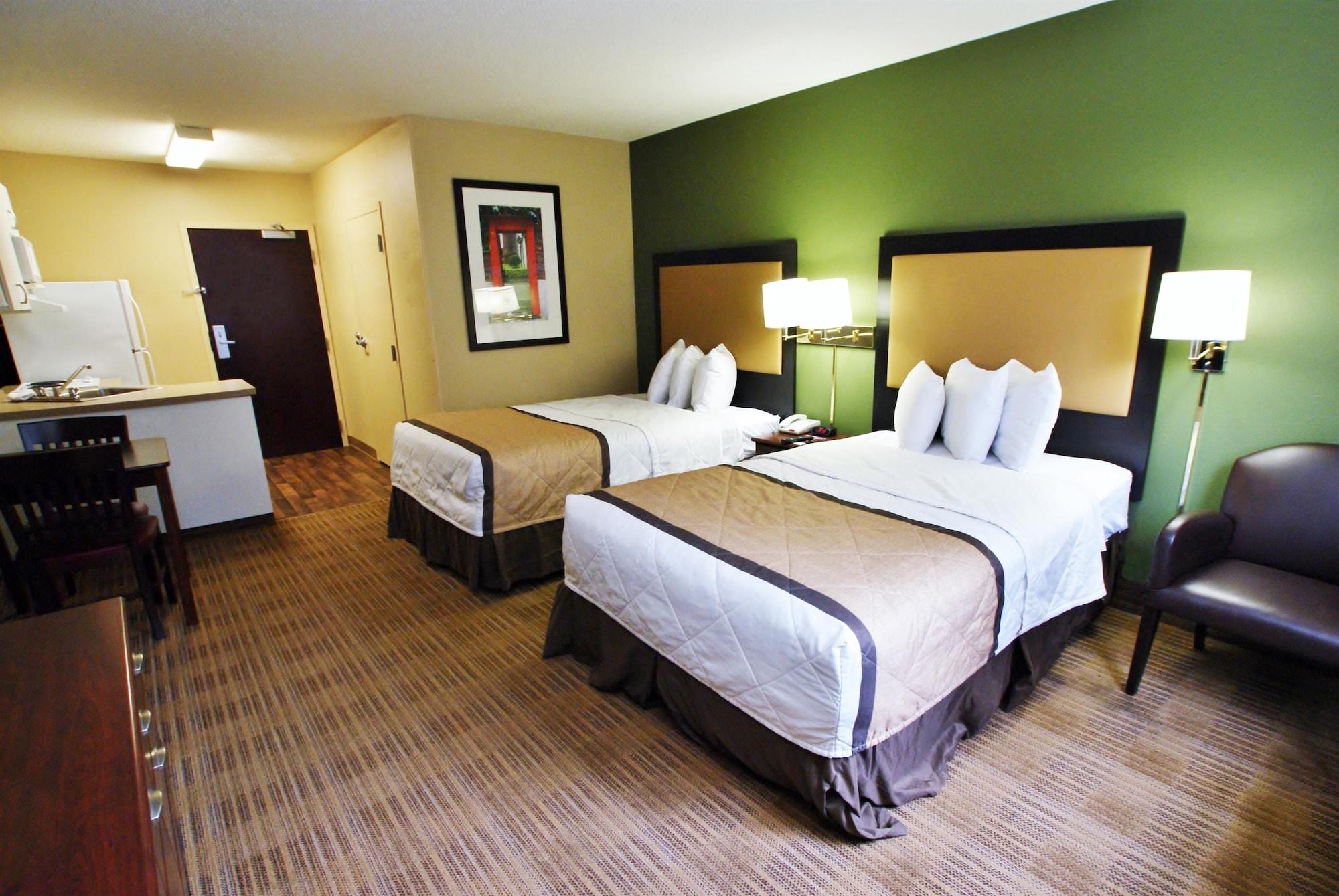 เอ็กซ์เทนด์ สเตย์ อเมริกา พอร์ตแลนด์ เกรแชม Hotel ภายนอก รูปภาพ