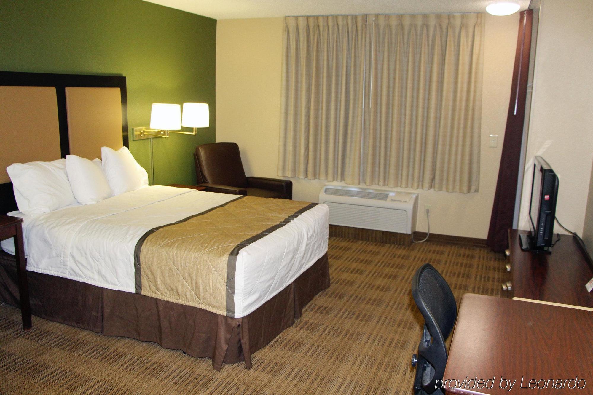 เอ็กซ์เทนด์ สเตย์ อเมริกา พอร์ตแลนด์ เกรแชม Hotel ภายนอก รูปภาพ
