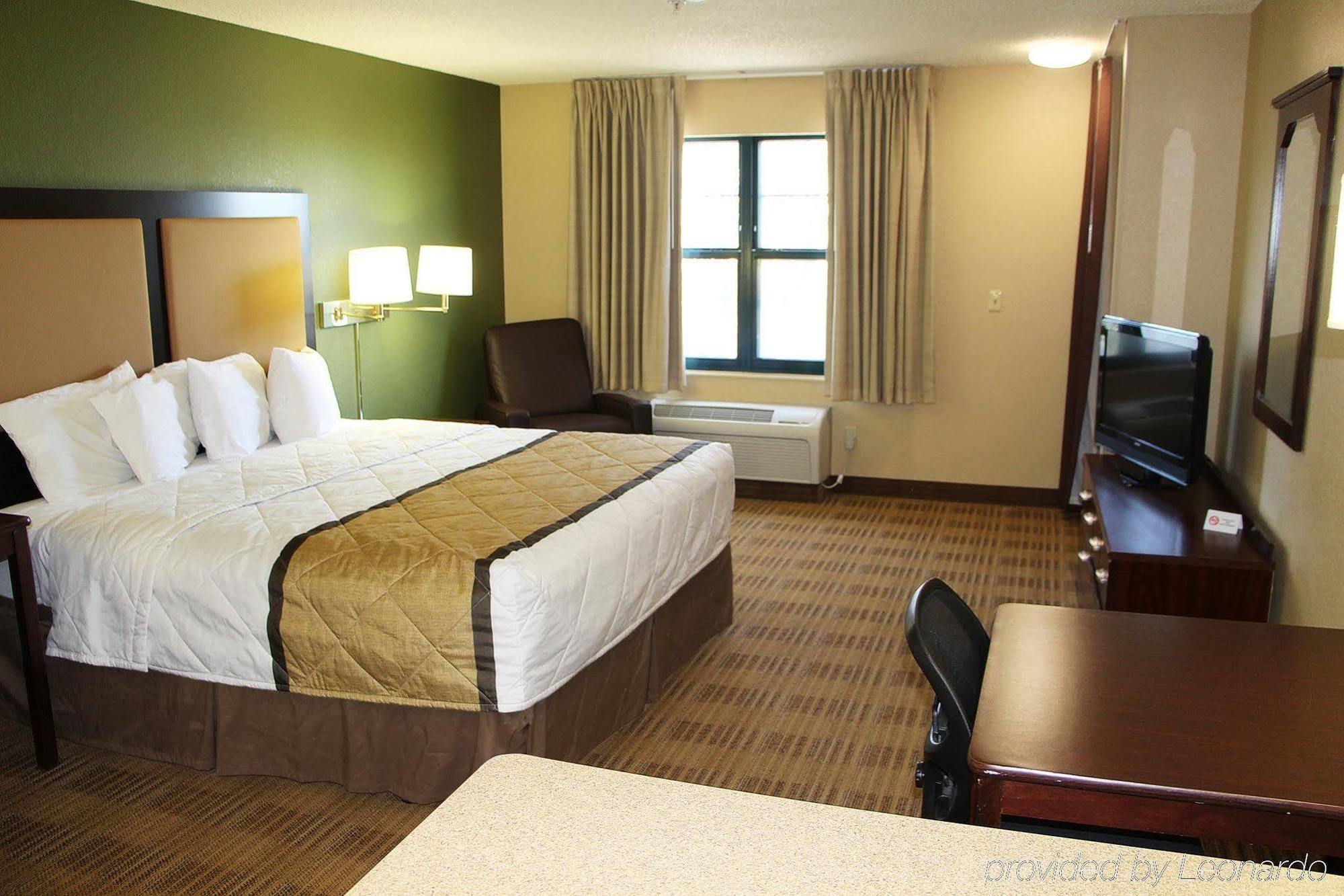 เอ็กซ์เทนด์ สเตย์ อเมริกา พอร์ตแลนด์ เกรแชม Hotel ภายนอก รูปภาพ